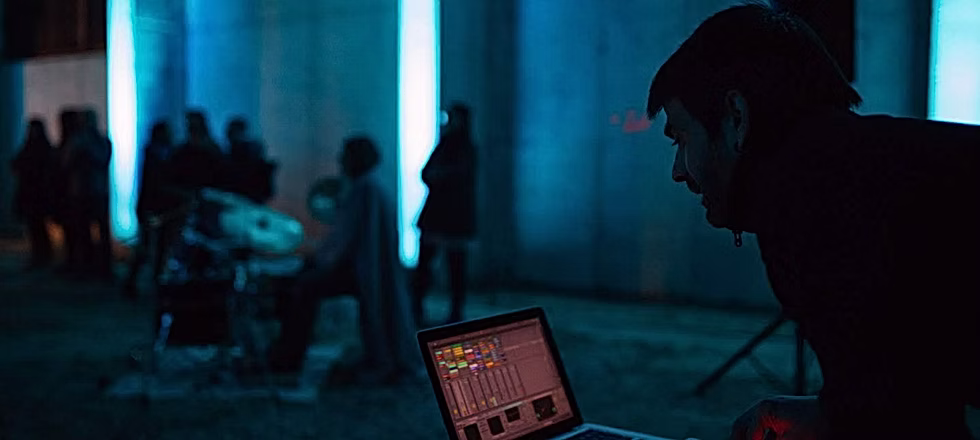 55b29b_2d3b1d4b35864e98b8eba3a3c7c5d503~mv2